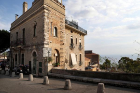 Casa Costa, Taormina